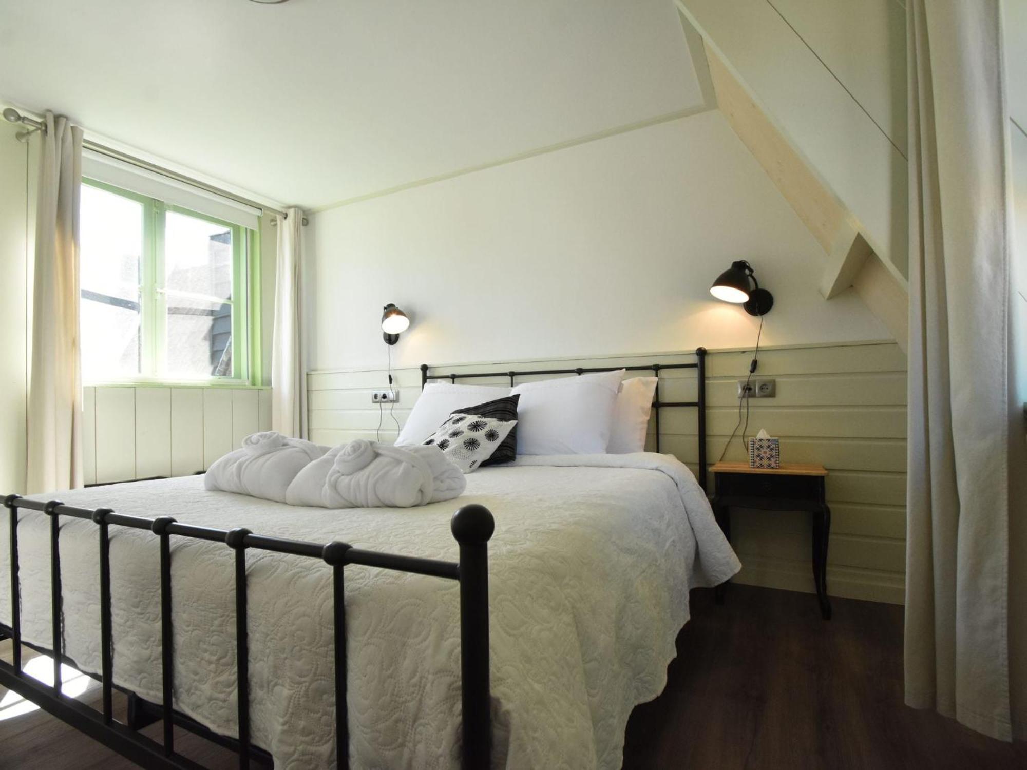 Authentic Fisherman S House In The Center Of Edam Exterior foto